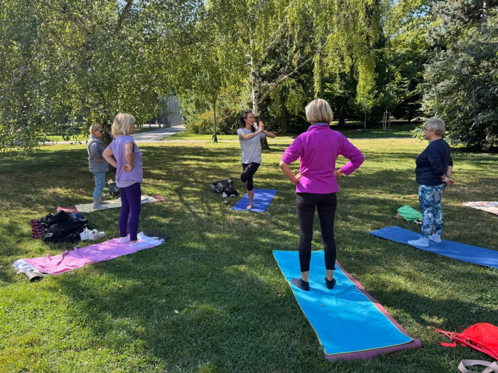 Yoga im Park